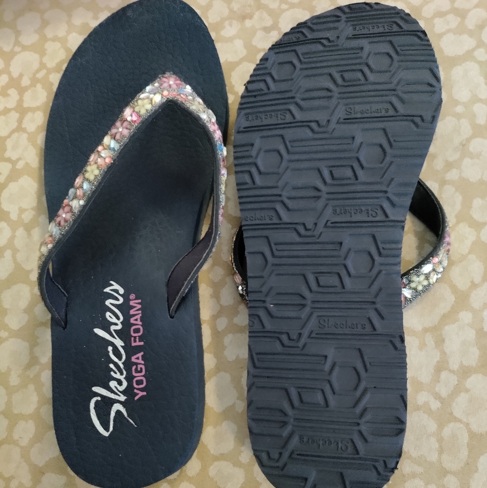 Sketchers Flip Flop